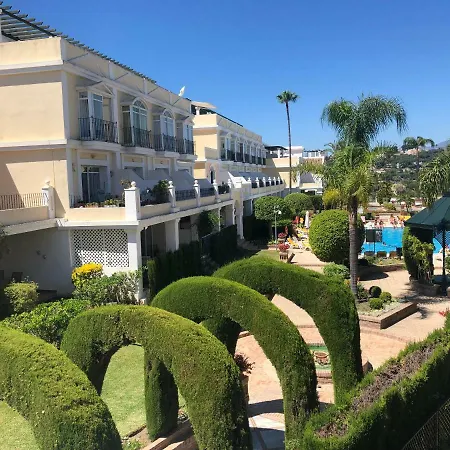 Luxury Duplex In Aloha Gardens Close To Puerto Banus *
